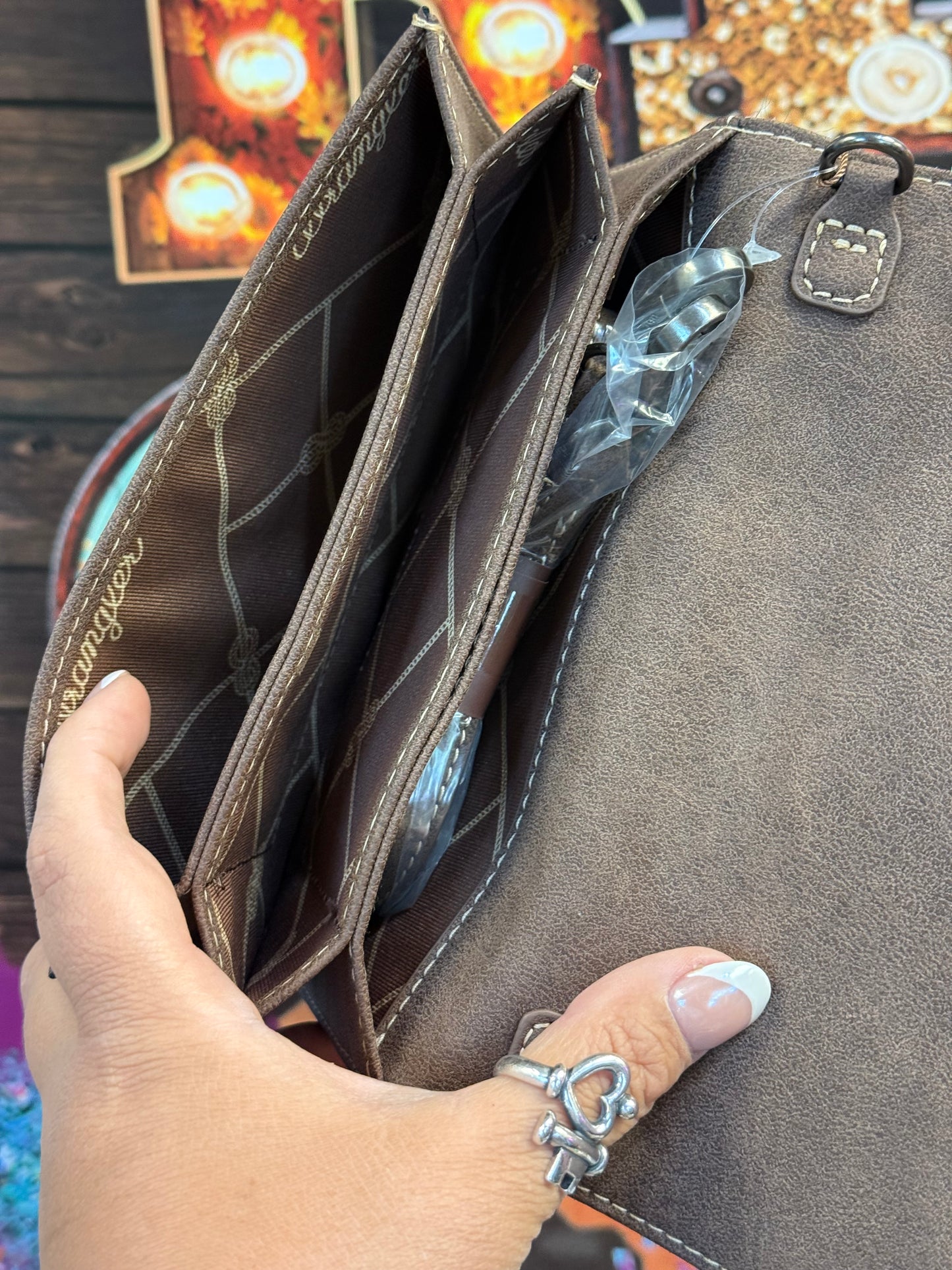 Saddle Ridge Hide Wallet