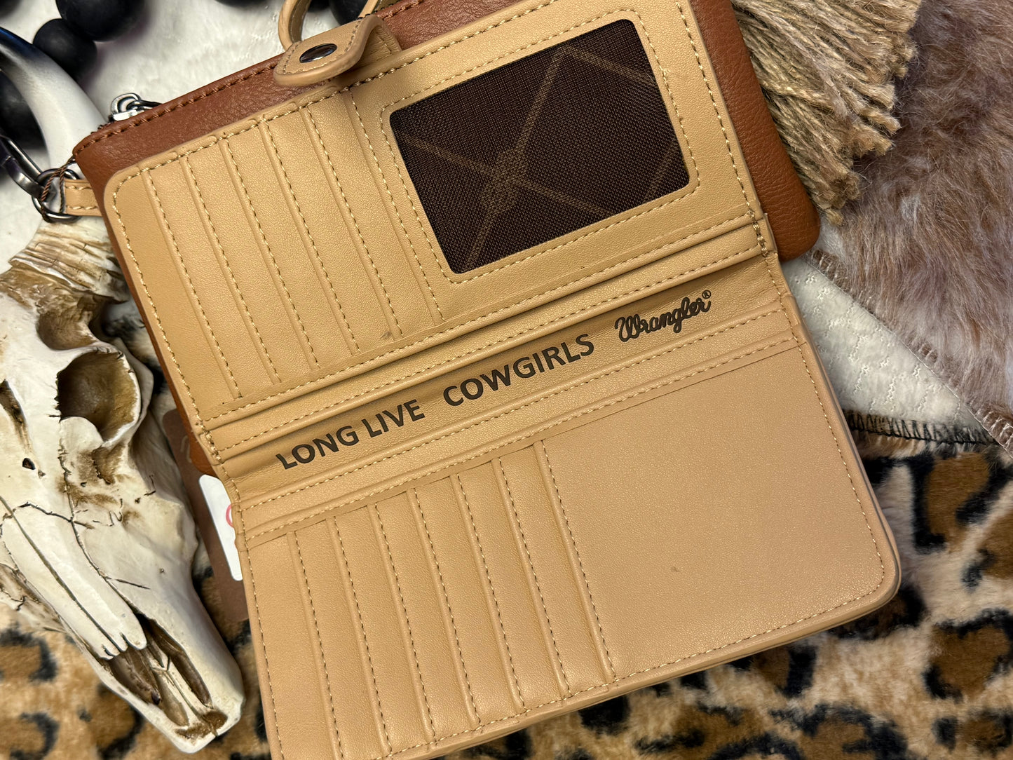Saddle & Sage Wallet Crossbody