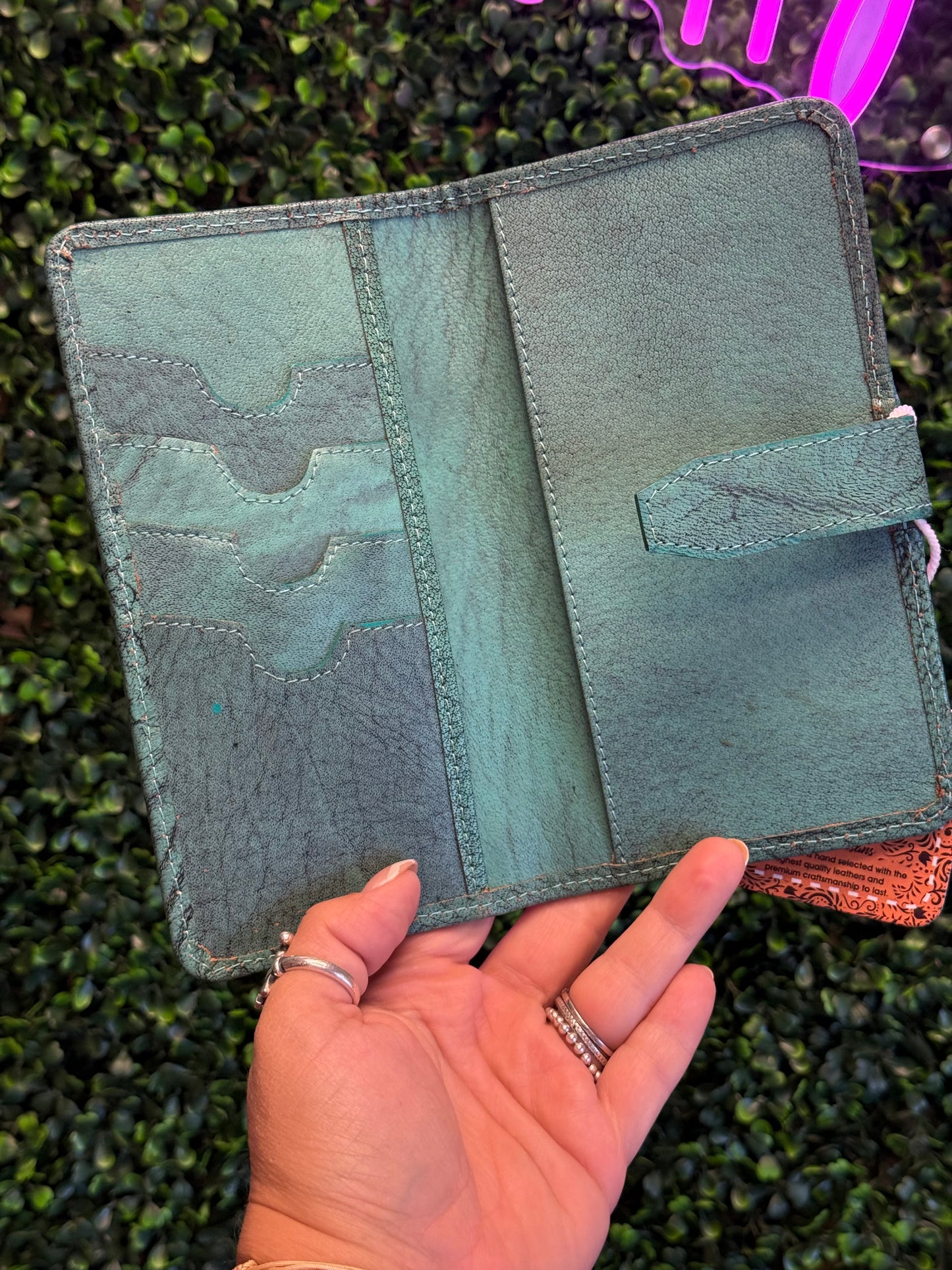 Painted Prairie Card Keeper