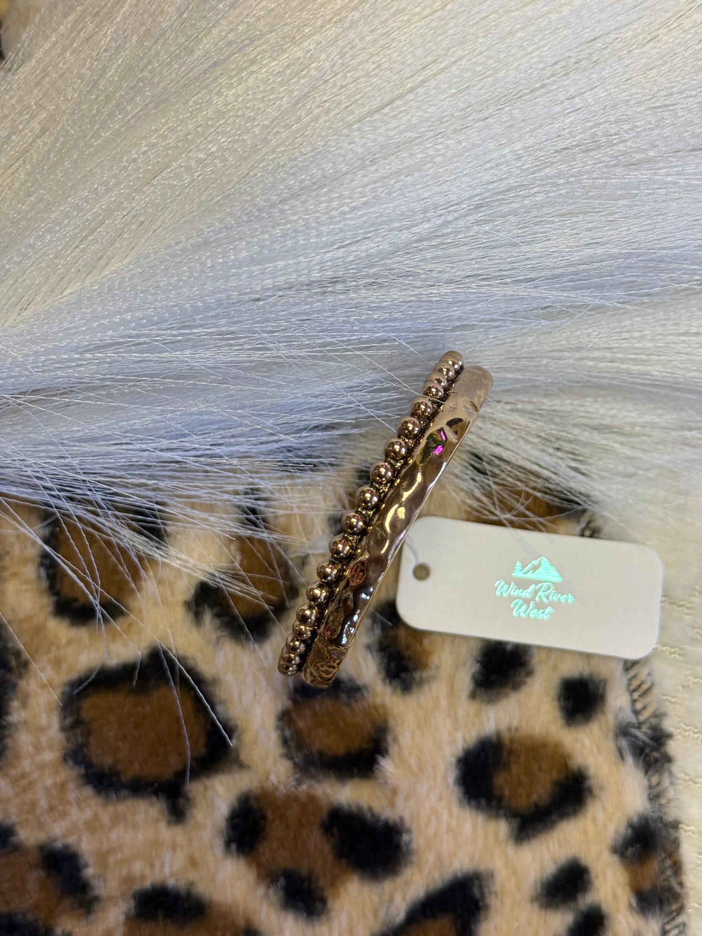 Golden Gleam Stretch Bracelet