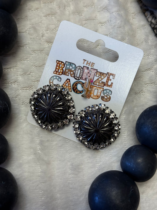 Charcoal Conch Studs
