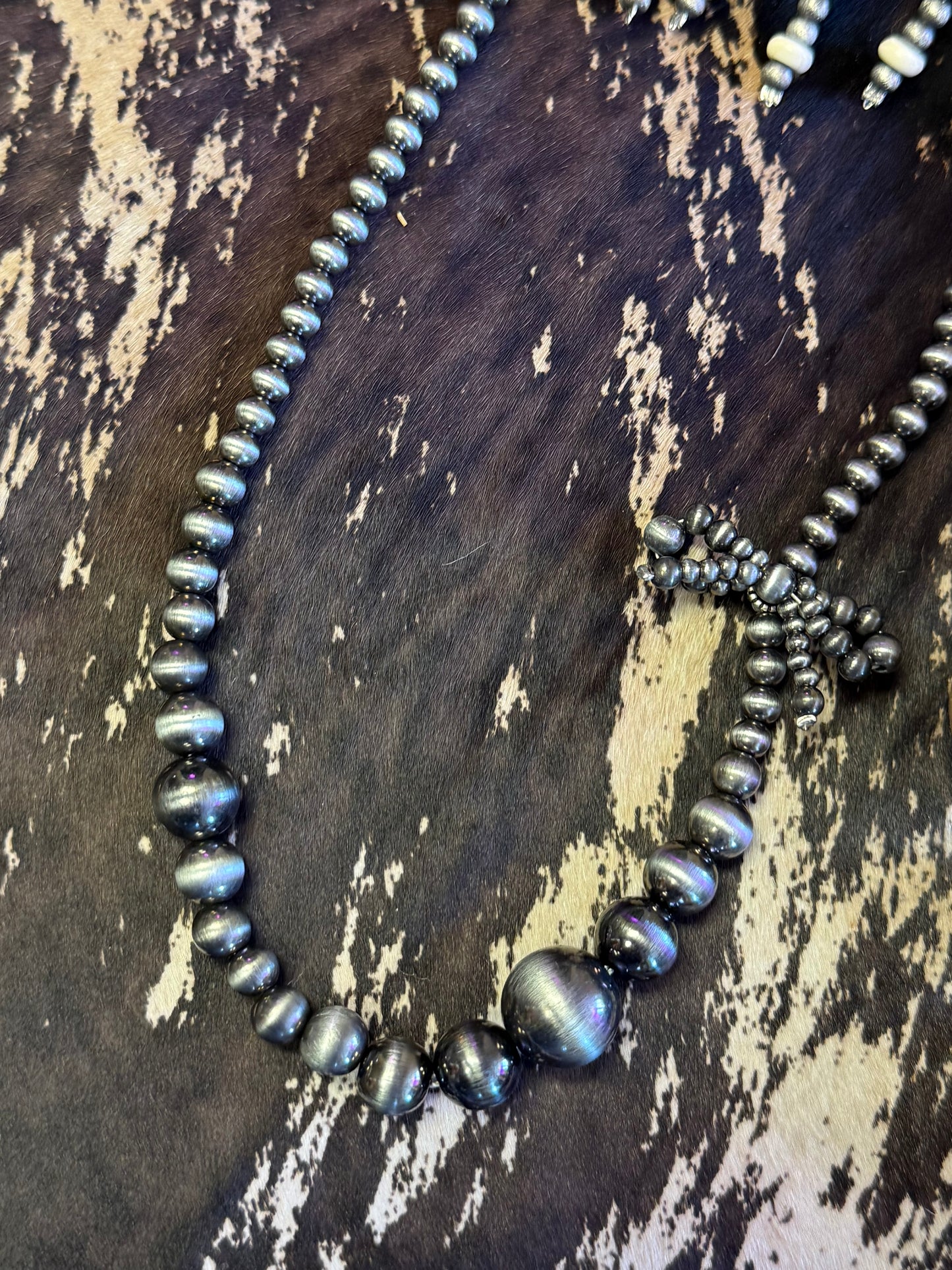 Starlight Mesa Bow Necklace