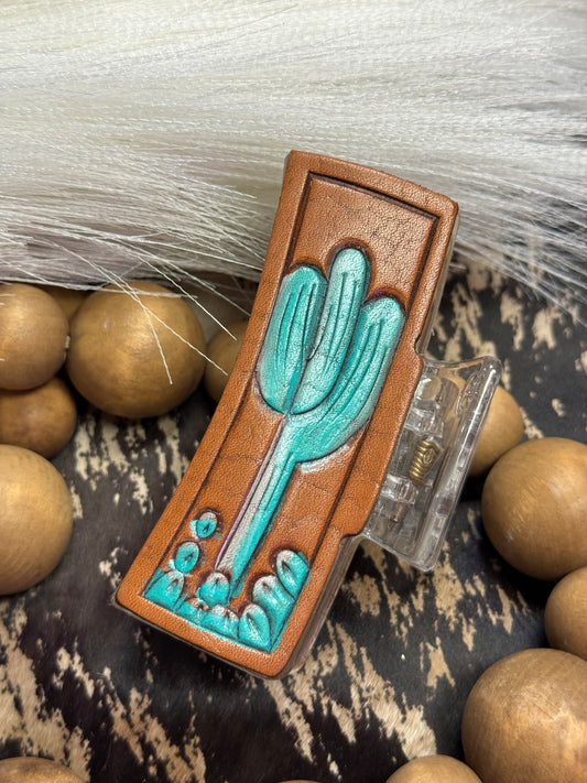 Too Cute Turquoise Claw Clip
