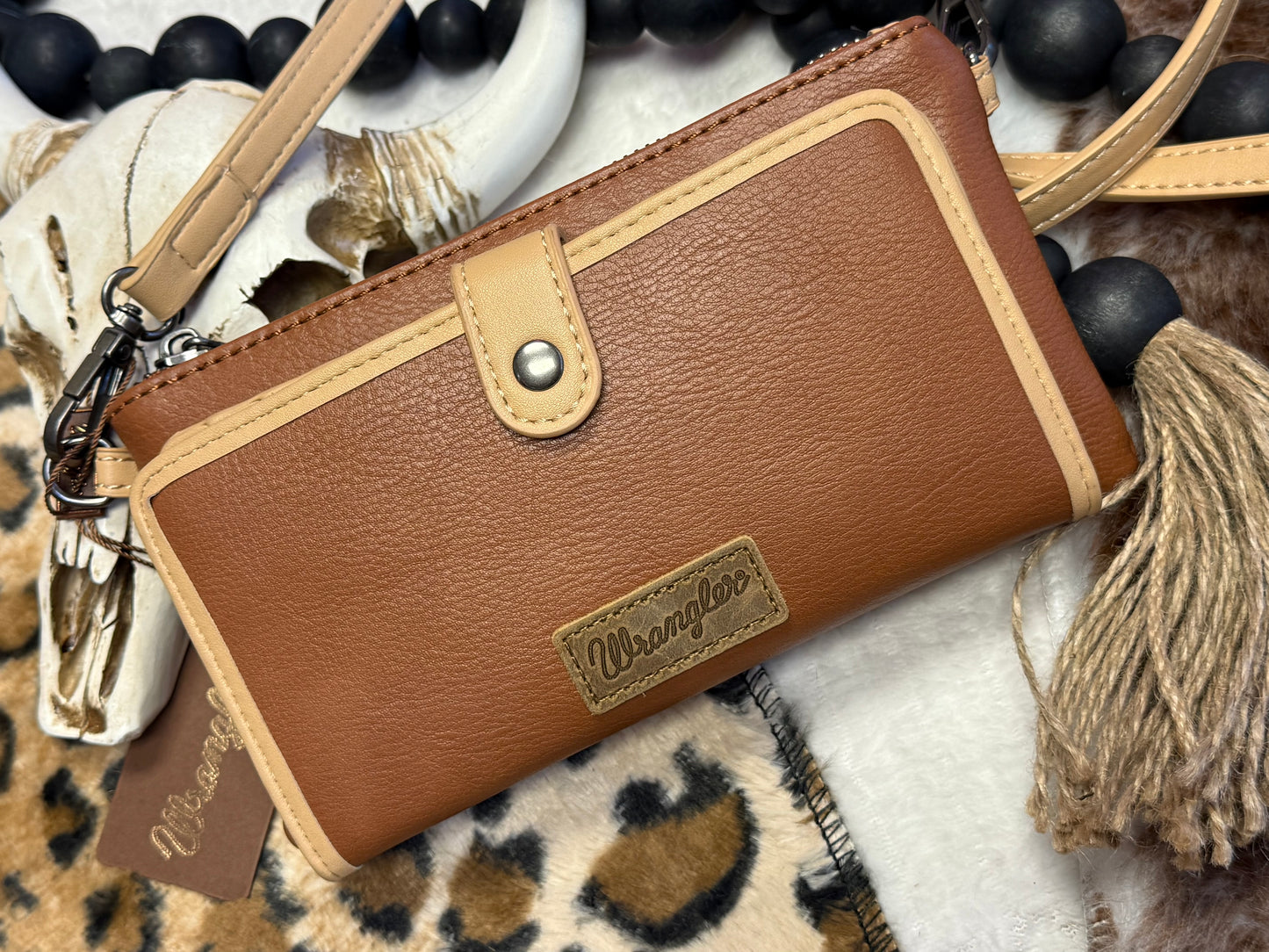 Saddle & Sage Wallet Crossbody