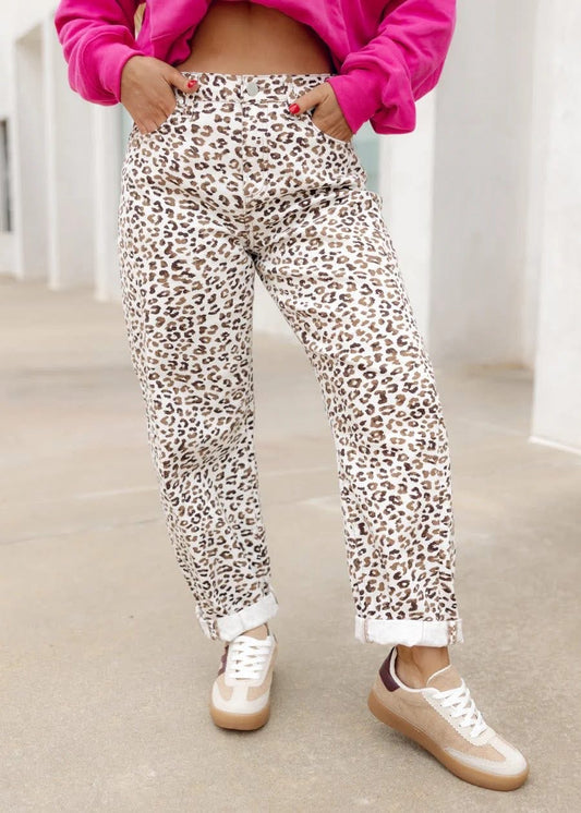 Snow Leopard Stroll Jeans