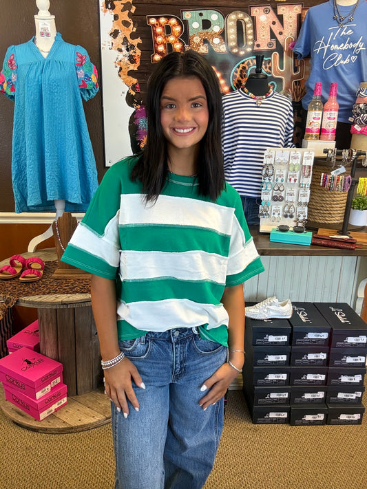 Lucky in Kelly Top