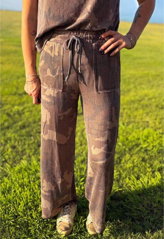 Dusty Camo Kreek Bottoms