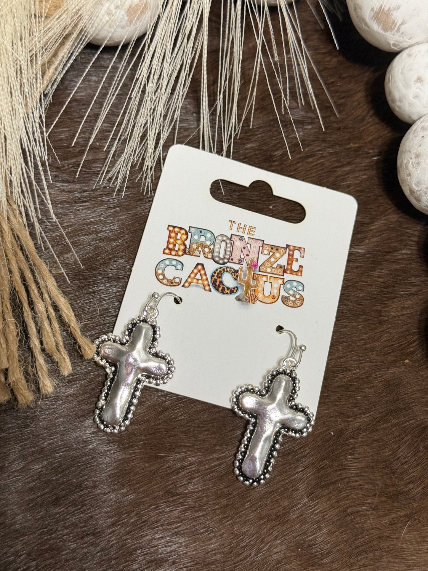 Faithful Shine Earrings
