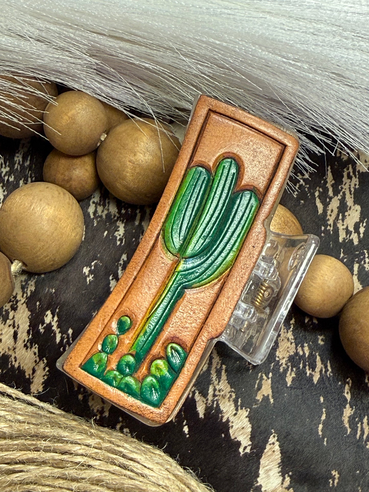 Classy Cactus Claw Clip