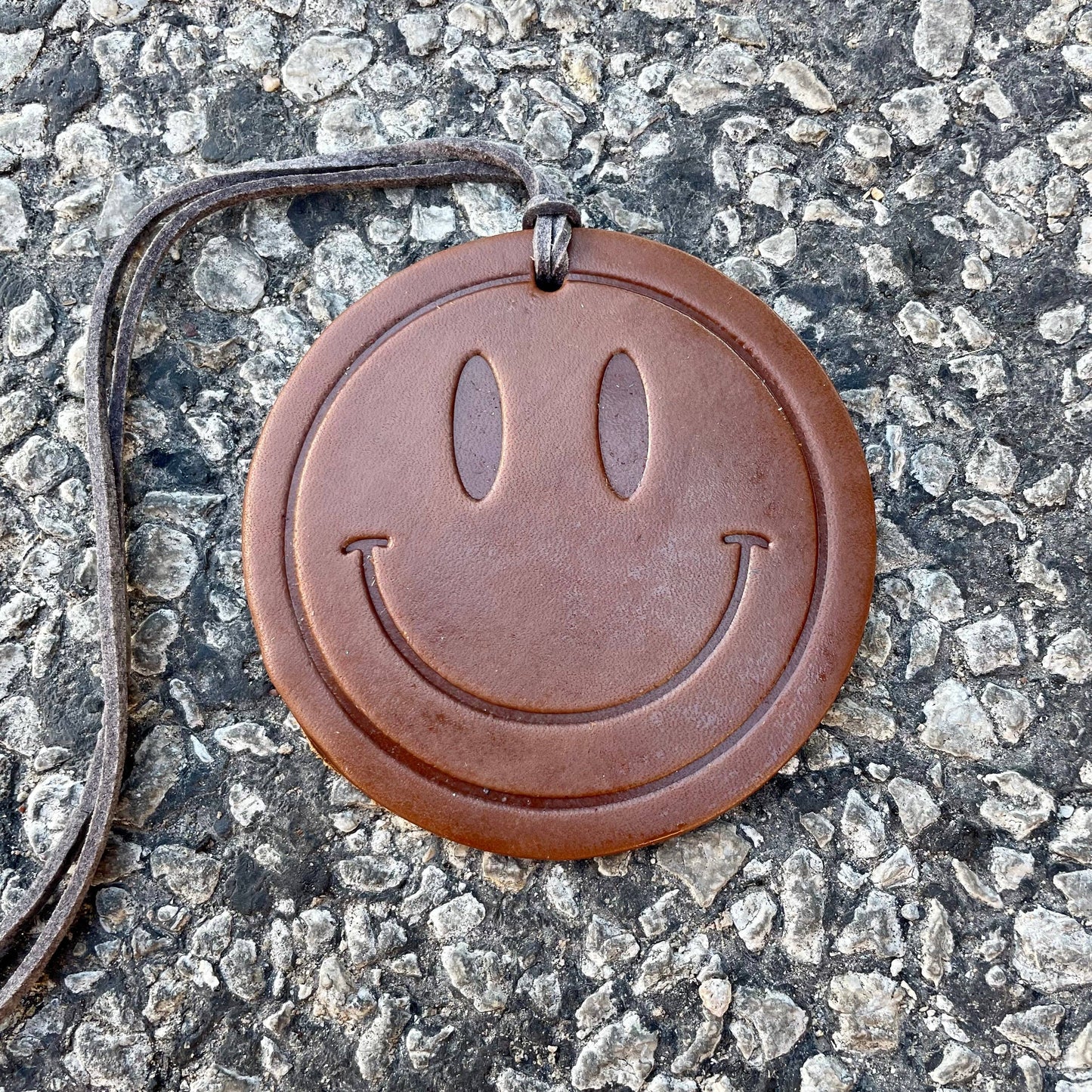 Smiley Face Air Flair: Brown / Leather